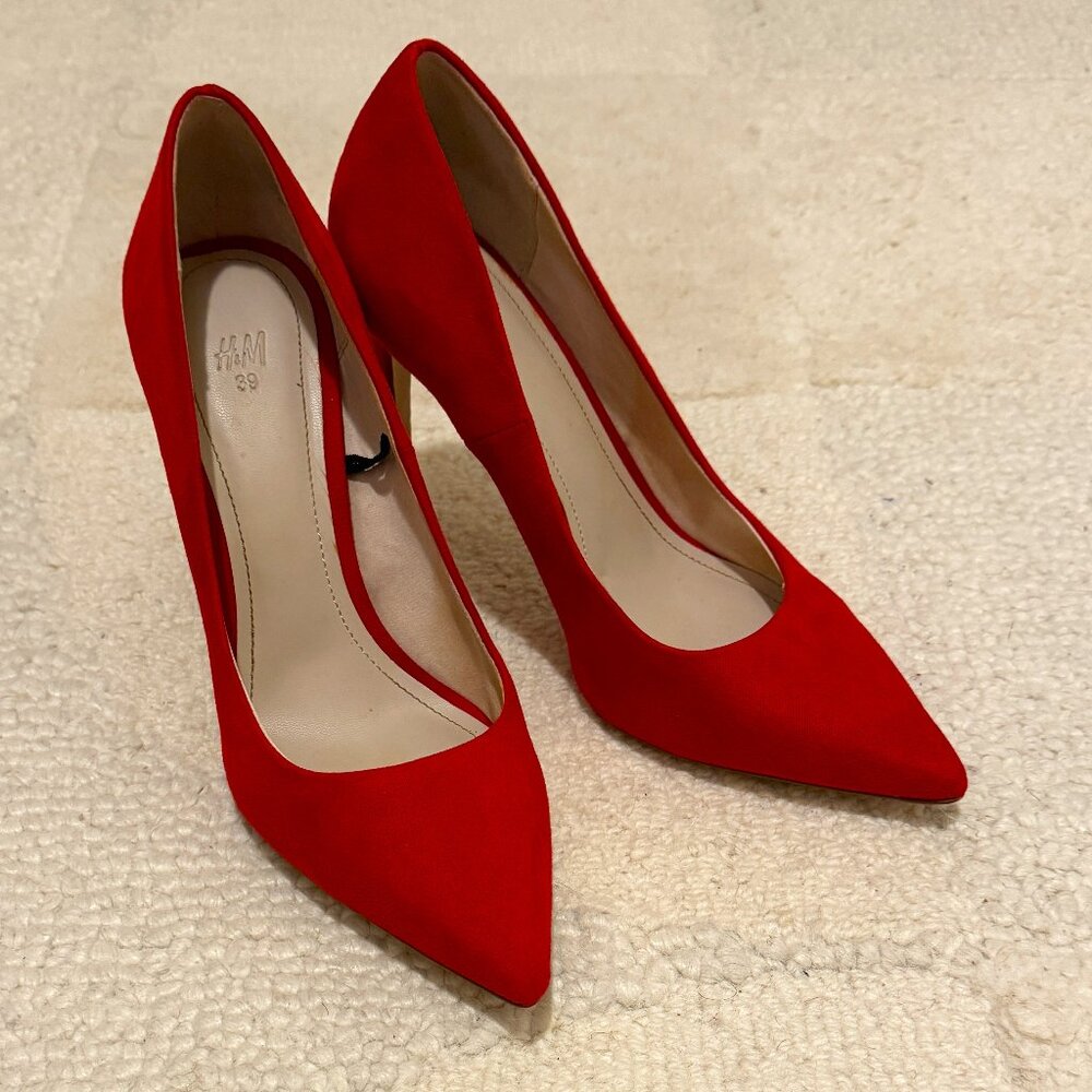 EUC Stunning Red Suede Pointed Toe Pumps with 4" Heel from H&M